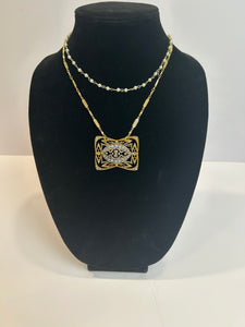 Vintage gold filagree brooch necklace